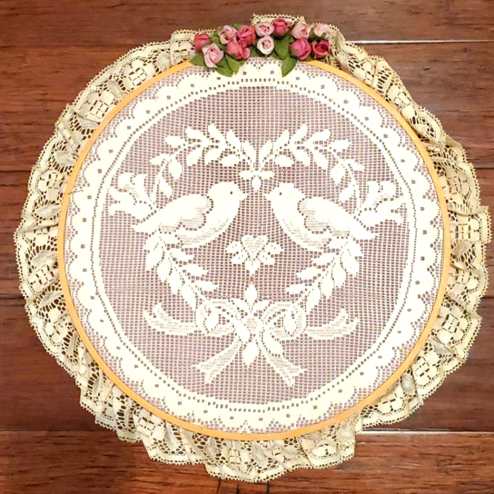 Vintage Embroidery Hoop Wall Decoration